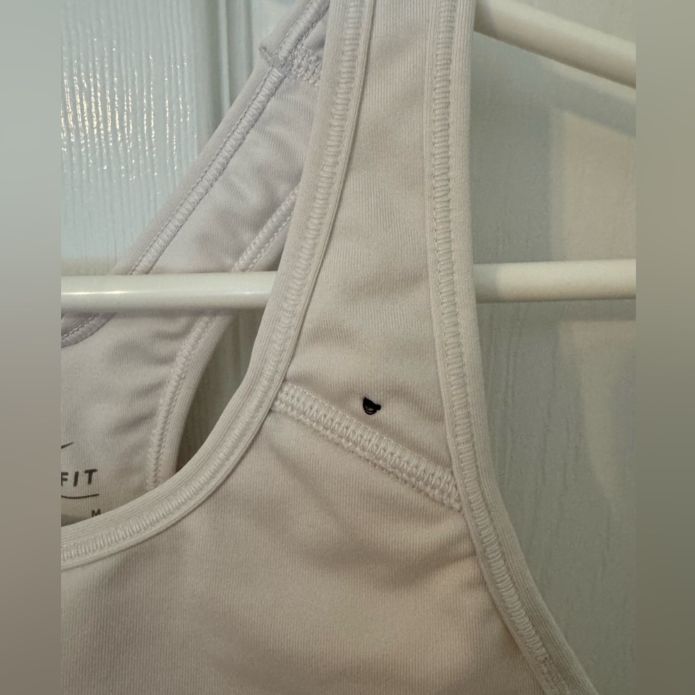 Nike Sports Bra - Picture 3 of 4